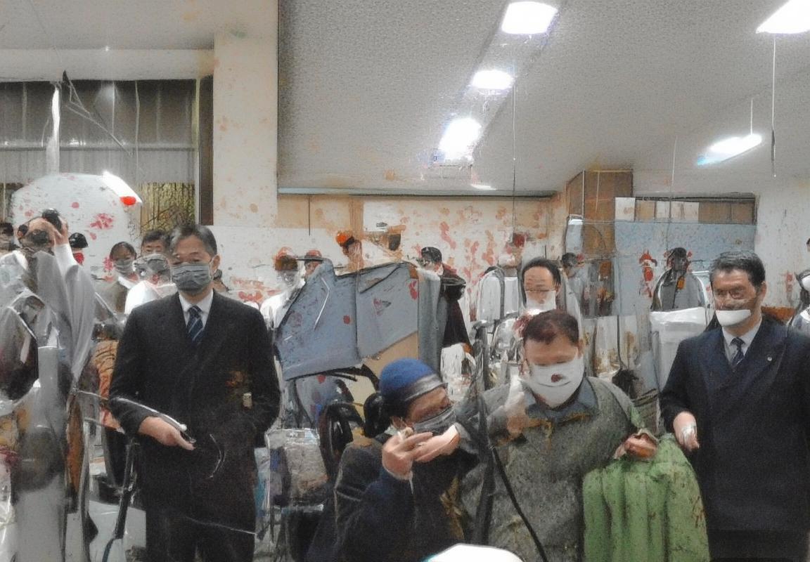 拜仁慕尼黑险胜门兴：防守待提升，门兴韧劲可嘉(图3)